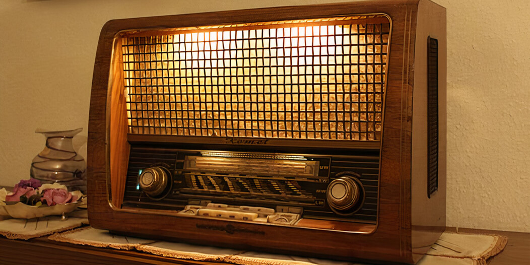 Old Radio